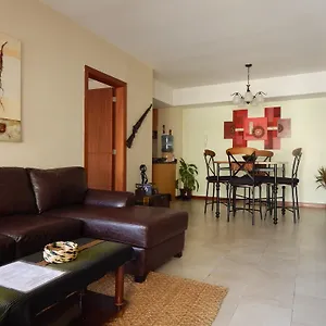 Departamento Historico Apartment