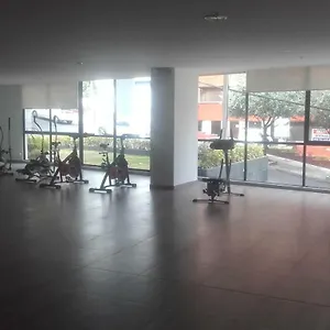 Ejecutivo Vista A Quito, Cerca A La Carolina Apartamento
